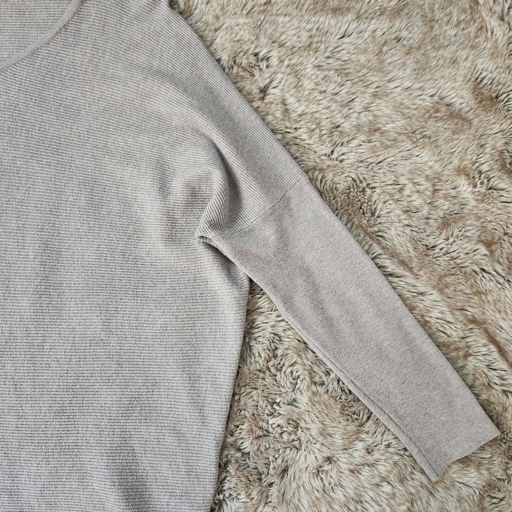 Jodifl Choker Collar Long Sleeve Tunic Sweater Gray Women's Size S/M - Picture 3 of 9